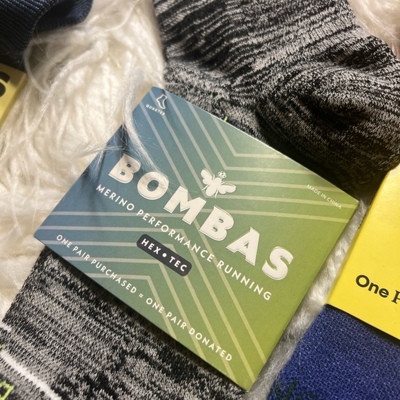 BOMBAS PERFORMANCE RUNNING SOCKS - Picture 3 of 7